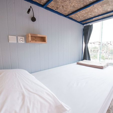 Sleep Terminal Hostel Chiang Mai Extérieur photo